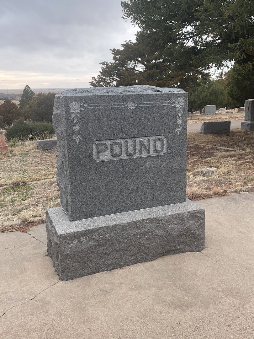 Nancy Baker's grave. Photo 1