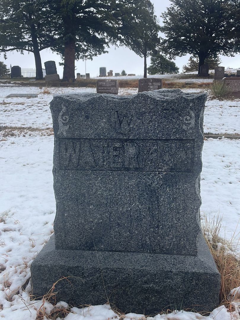 Frank Waterman's grave. Photo 1