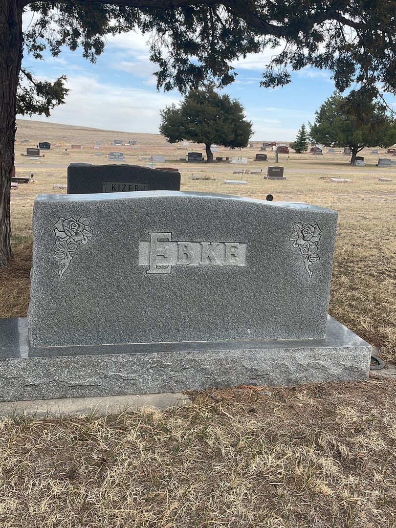Brenda L. Ebke's grave. Photo 1